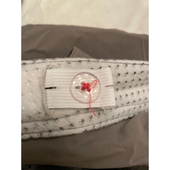 LL Bean Water Repellent Comfort Trail Pants Mid Rise Straight Crop Sz 14 Petite - Picture 4 of 7